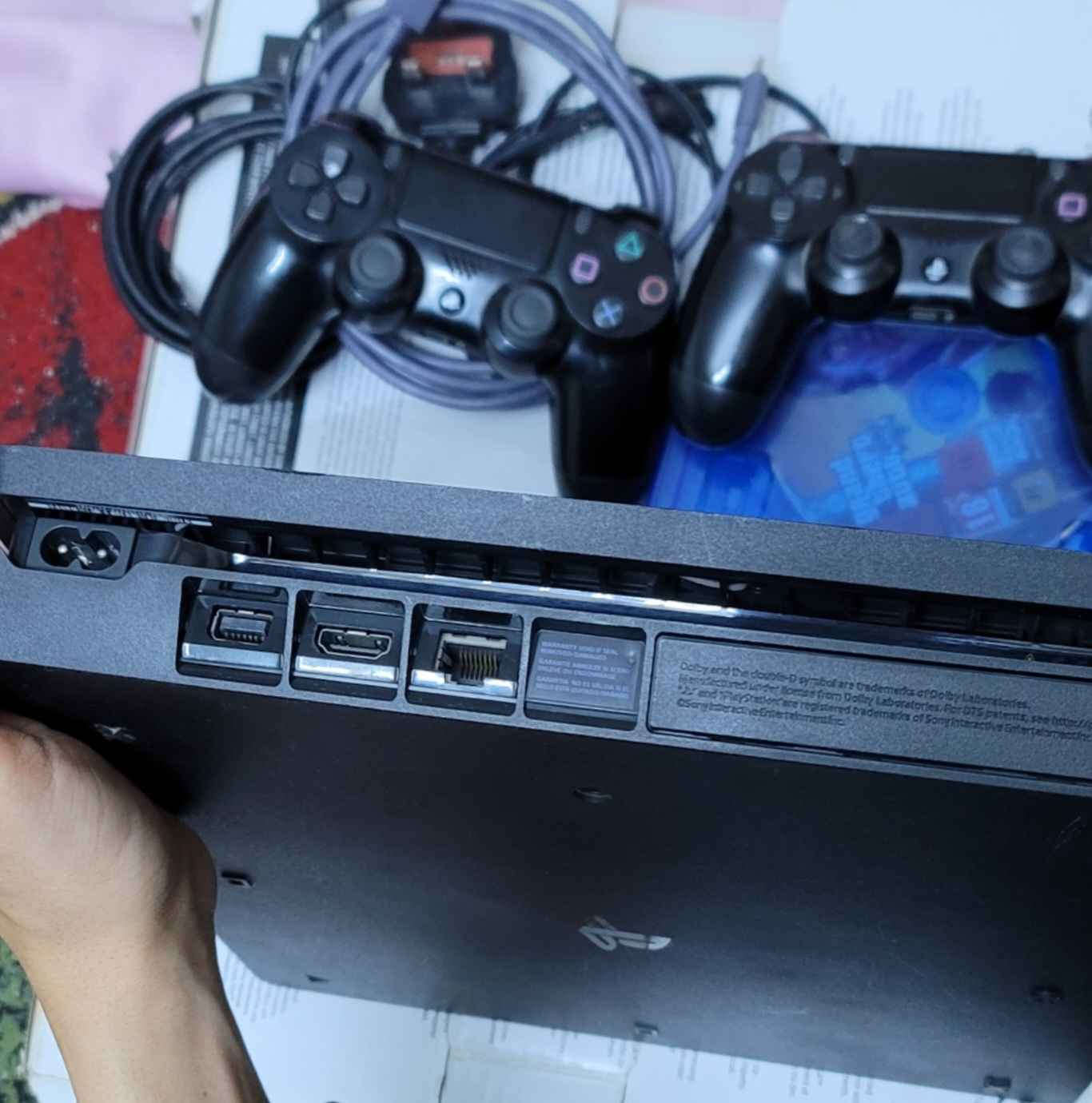 بلي 4 سلم ذاكرة 500 جان مهكر بس تحدث 13.2 وتكدر ترجعه يسووه ب ١٠ الاف مكفول من الفتح والعطل (مع يدات ثنين اصليات وقرص gta وكيبلات كاملة) مكان الشعب حي اور السعر 225 وبي مجال بسيط بغداد, العراق


**إذا كنت صاحب هذا الإعلان وتريد حذفه لأي سبب، رجاءا أرسل رسالة إلى الدعم الفني**