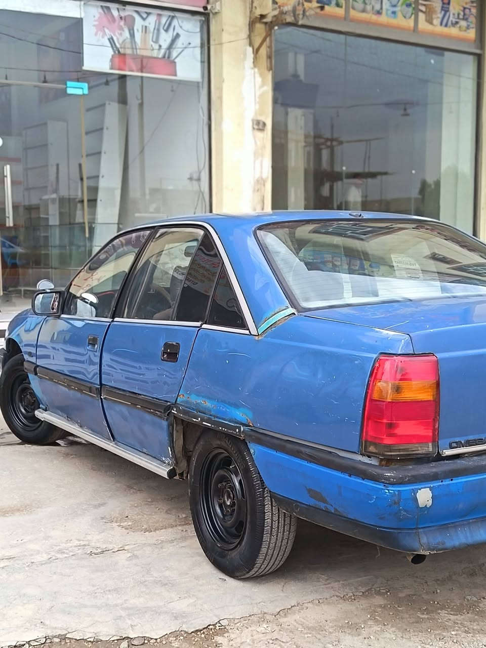 السلام عليكم
اوبل اوميكا موديل 1989 رقم انبار جديد مكينة كير حلوات جاهزة مابيها نواقص مكان السياره الفلوجة السعر 17 وبيها مجال 
***********
***********
