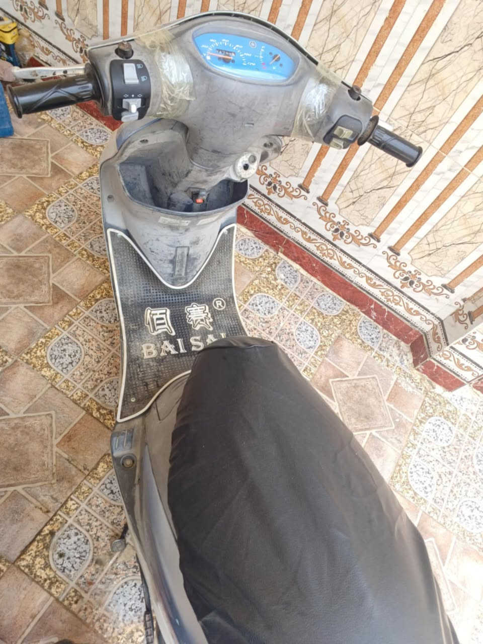 للبيع مامفتوحه 650 وبيه مجال
***********
