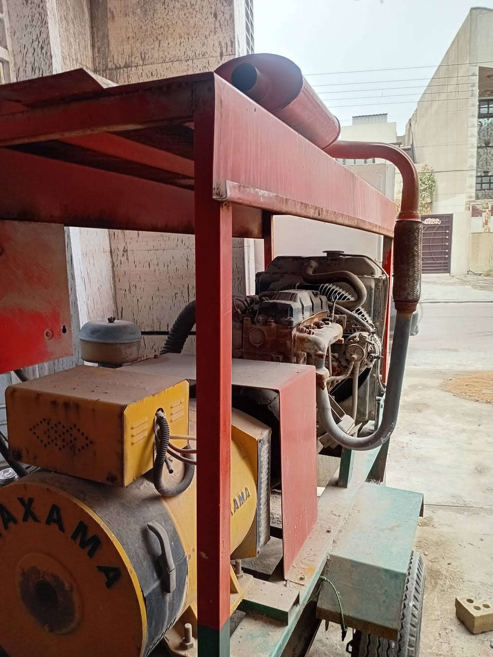 للبيع مولدة كيا 3000 اخت الجديدة كلش نظيفة لاصرف ولاتبخير المحرك على الشركة راس التوليد 30 كي في0 12 امبير السعر 17 ورقة للاستفسار الاتصال على الرقم *********** العنوان بغداد
