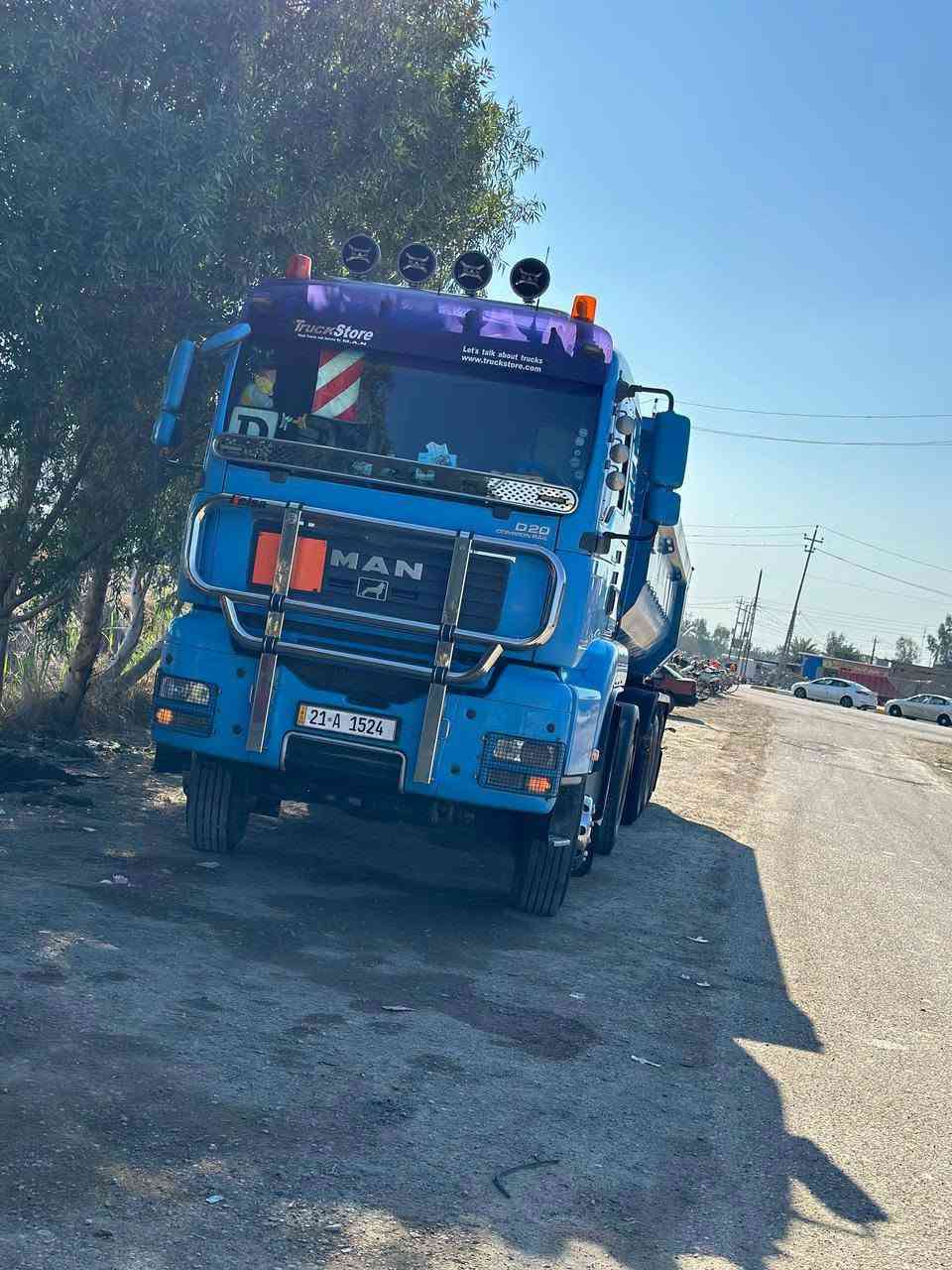 سياره البيع مان موديل ٢٠٠٧ مكفولة من مكينه كير أكسل شاصي صبخ مربوطه عربانه مك نيسان سيارة خير من الله كل نقص ماكو  رقم ***********
