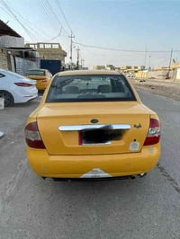 طيبة ايراني موديل ٢٠١٥ مكفولة  ونضيفة بدون خياس ،  تبريد شغال ، حدادية...