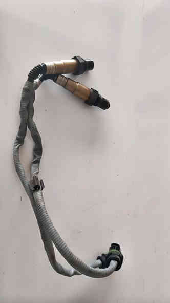 البيع عندي 4 حساس سنسر اي حساس صالنصه E66موديل 2008 حجم 750 اخذتهن  السيارتي سيارتي 2002 ما صارن يختلفن الفيش السعر 75 الف مكاني النجف واكو توصيل شرط وارد يبان  لك ***********
