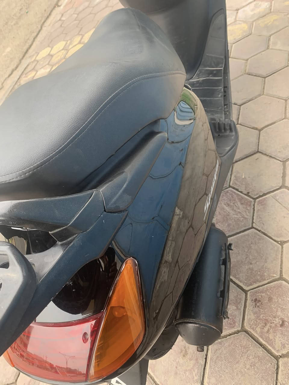 سلام عليكم سبيسي ياباني لبيع كوت ***********
