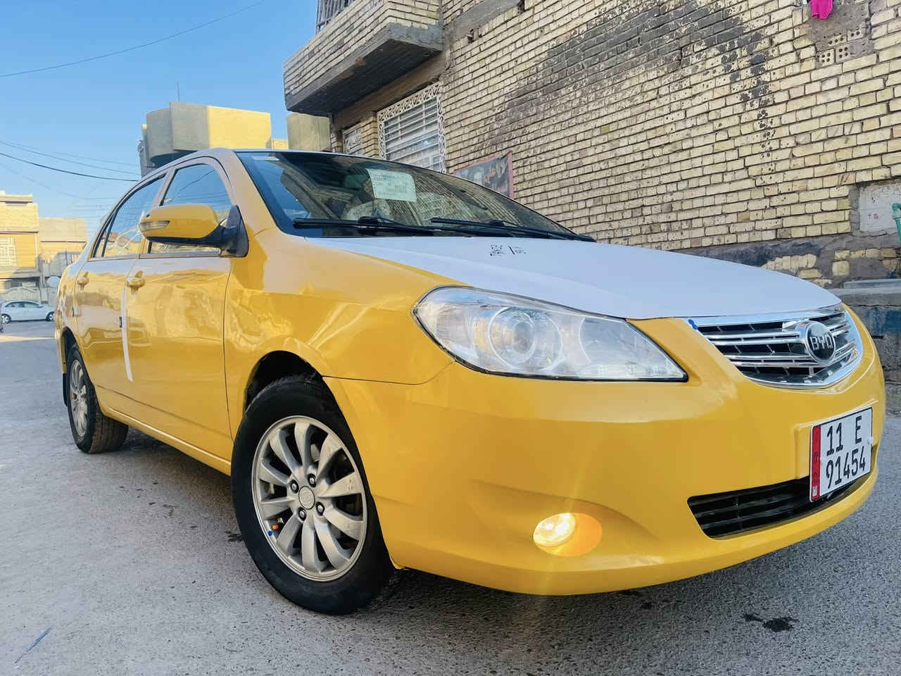 بيوايدي G3 موديل 2013
كير ومحرك خير من الله كير عادي 
تبريد ثلج  كهربائيات كلها شغاله 
مكفوله من الظربه والصبغ بلاديه 
عده الهلالات رقم بغداد الدولي بسمي 
مصفره هيئه وغرامات السعر 55 
*********** مكاني بغداد
