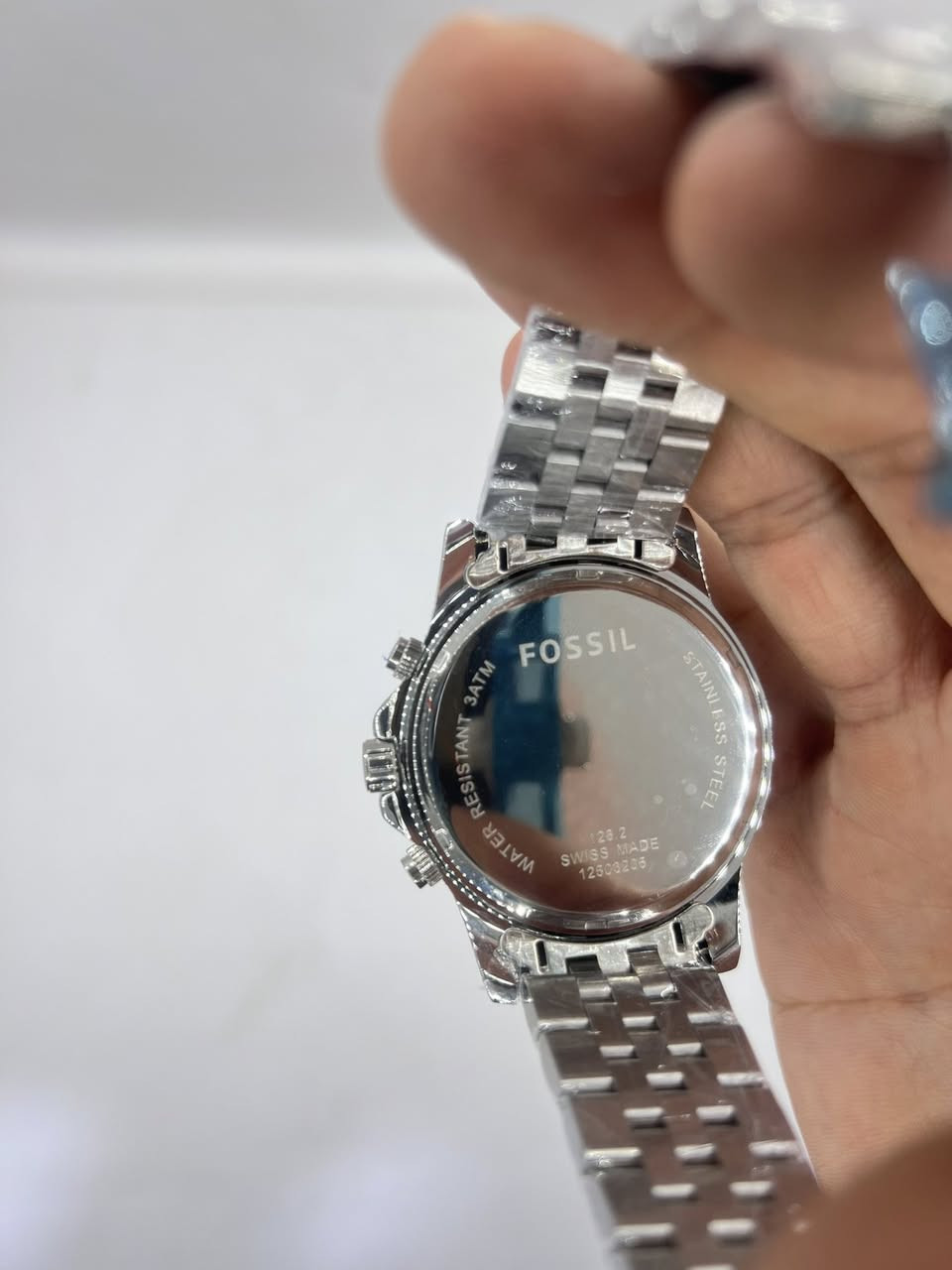 فوسيل
سناتر شغاله 
عقارب و ارقام لامينوس
قفل فراشه
وزن ثقيل
منفذ شهري
السعر 45 الف شامل التوصيل


**إذا كنت صاحب هذا الإعلان وتريد حذفه لأي سبب، رجاءا أرسل رسالة إلى الدعم الفني**