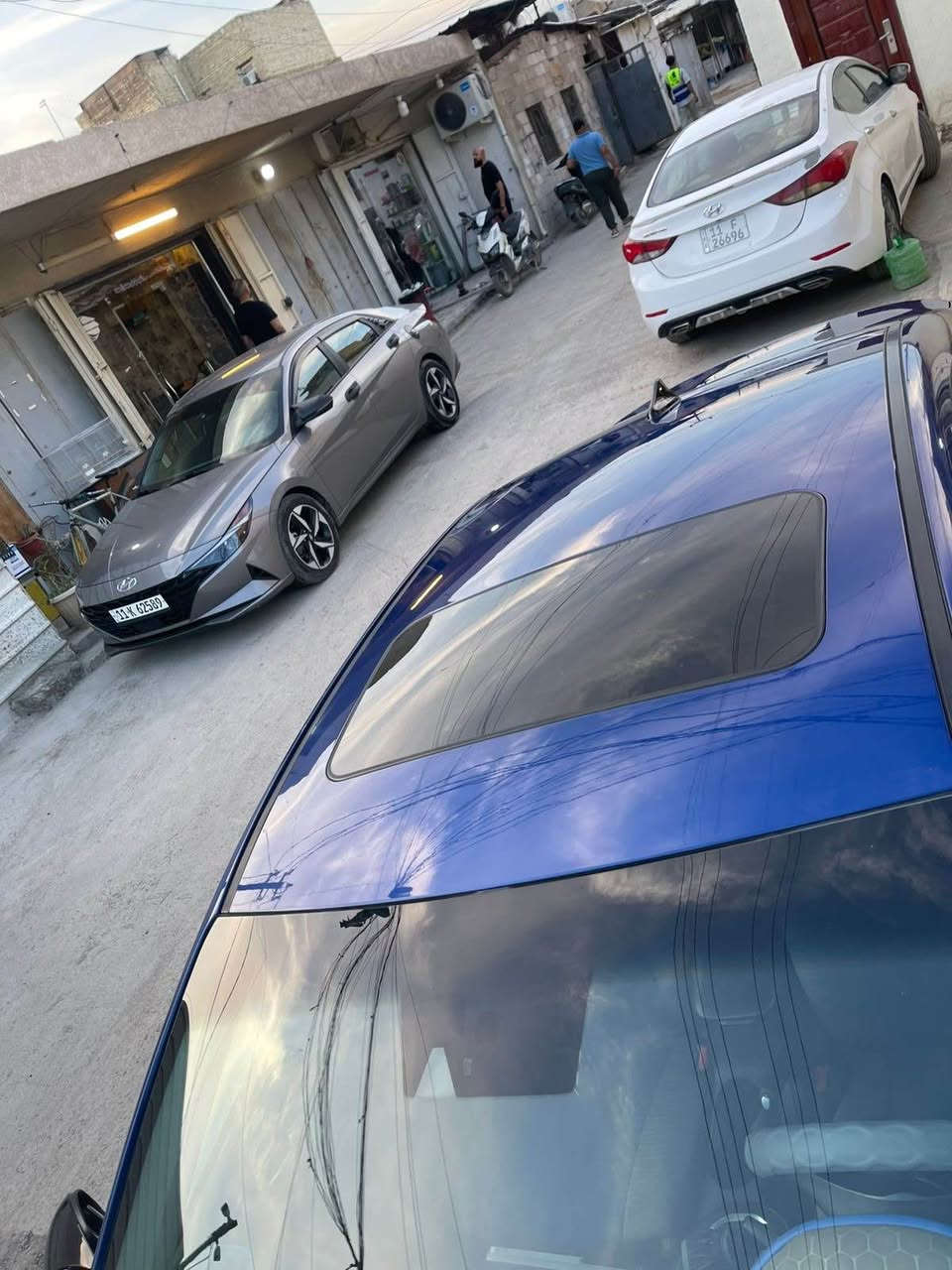 كيا فورتي وارد كندي  صوره سونر موجوده في الصور ماشيه ٥٥ سياره خير من الله نضيفه موصفات فول ماعدى البصمه سعر ١٣٣ وبيه مجال حك جيه 
مكاني بغداد البلديات 
*********** واتس بغداد, العراق
