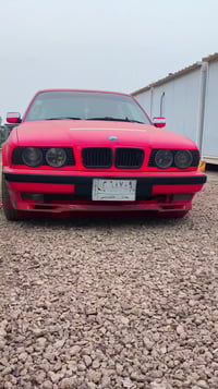 بي ام اصل540 محرك وكير بشرط داخل لون بيجي كشنات كهرباء  كير اوتو ويل ا...