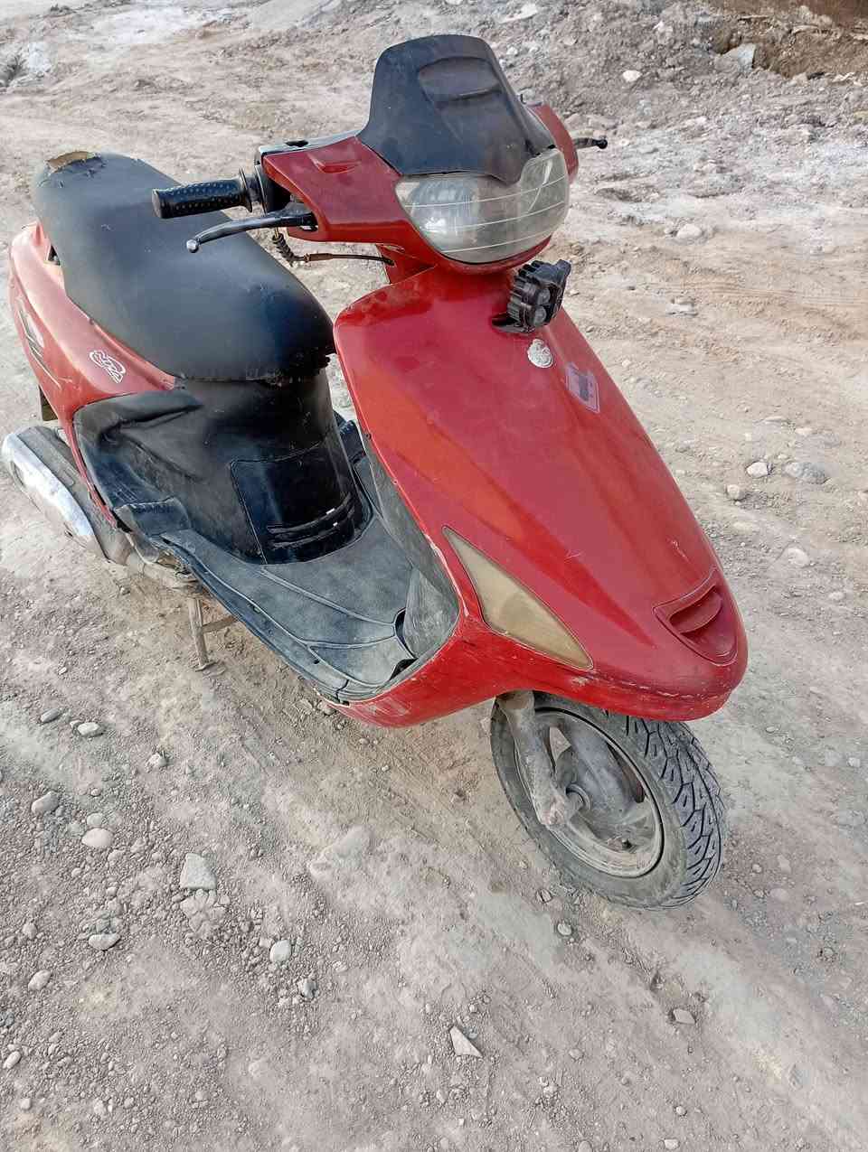 السلام عليكم دراجه فراشه للبيع كله شغاله المكان الحمزة الغربي السعر 190وبيه مجال للشراي للاستفسار ***********واتساب
