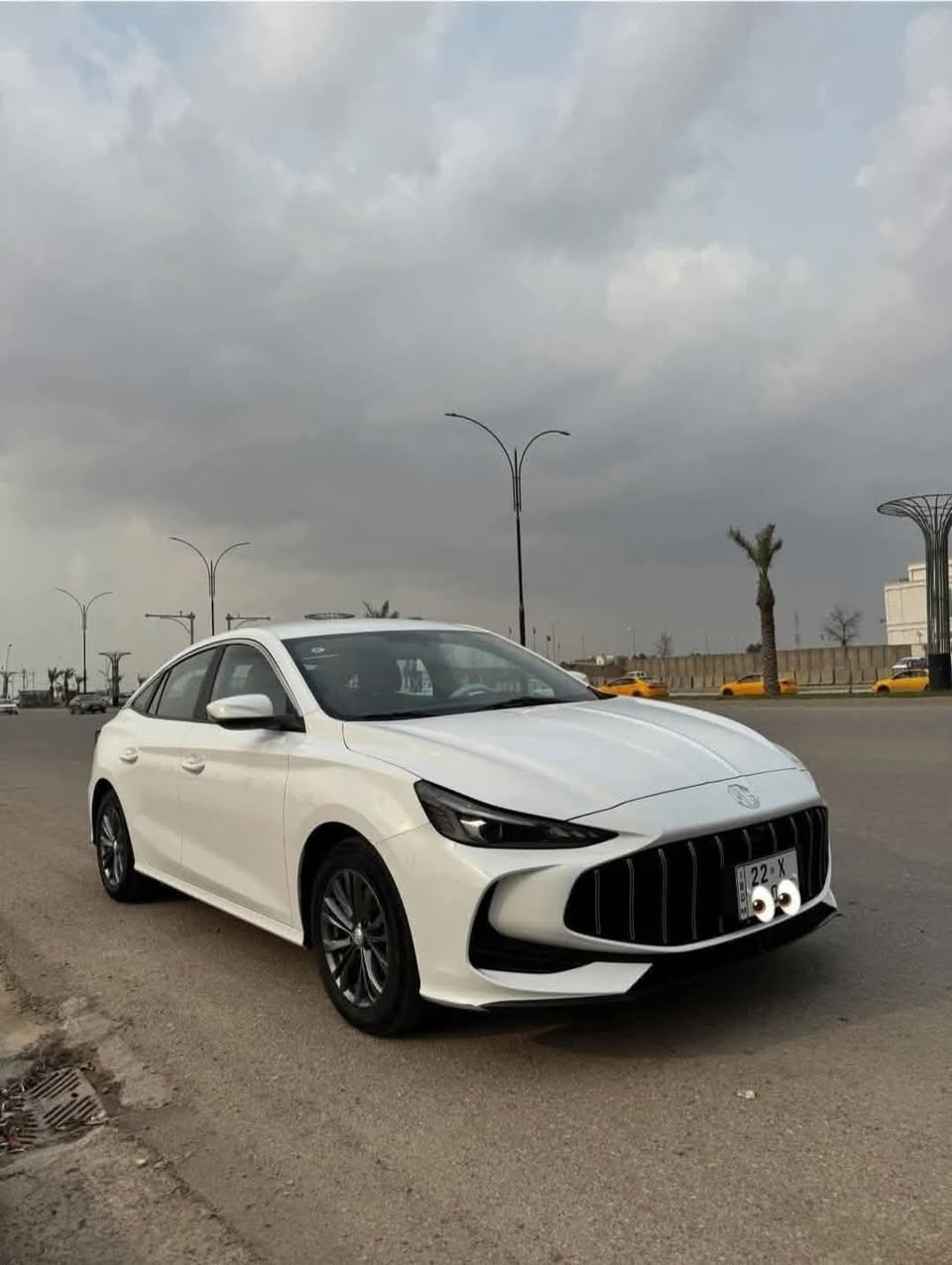 ♦️نوع السيارة : ام جي  MG GT  🚗
♦️الفئة : GT 
♦️سنة الصنع2025
♦️اللون : ابيض    
♦️عداد المسافة : 40الف كيلو 
♦️عدد الاسطوانات : اربعه سلندر 
♦️حجم المكينة : 1️⃣5️⃣0️⃣0️⃣CC
♦️رقم السياره : اربيل شرط وكاله شرط تحويل 
⛔️ كفاله عامه وضع شركه 
🟥مواصفات السياره
      شاشه كبير تدعم كار بلي  
     كامره  اشاير بلمري  تحكم             ستيرن جهتين     
 
✳️مثبت سرعه 
✳️حساس قياس  ضغط الاطارات 
     بريك بصمه   وتو هولد بصمه
✳️تبريد ثلج الحمدلله  
✳️ كير محرك صدر كله على وضع الشركه 
✳️الــســعـر118  ورقه   بيها مجال بسيط 
رقم:*********** 
      ***********
     العنوان : بغداد المدائن
