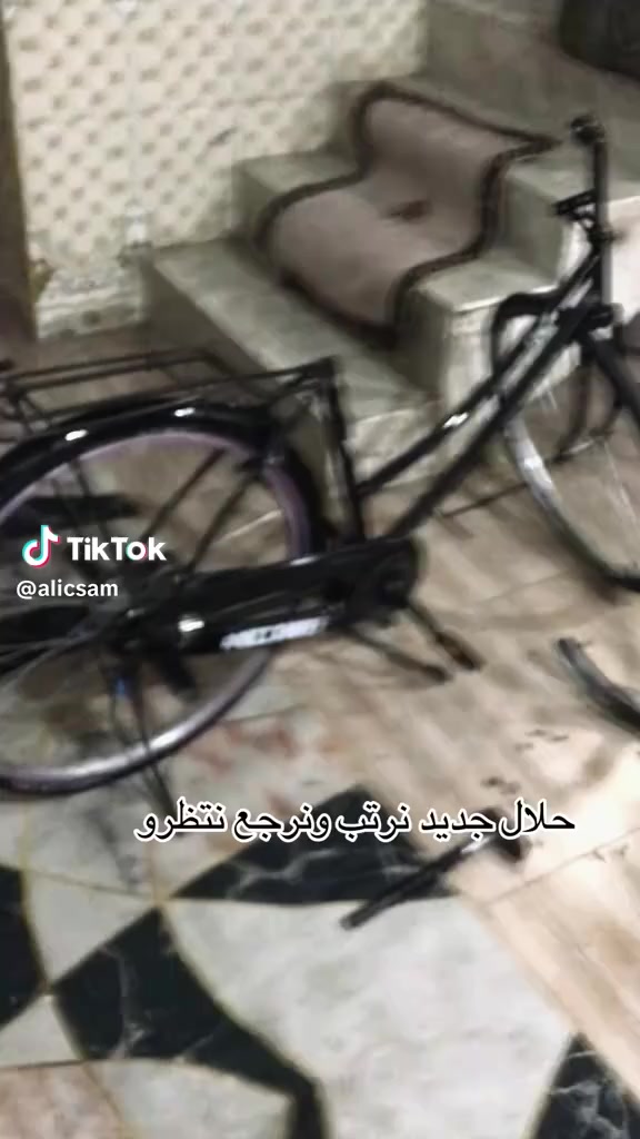 سلام عليكم بيسكل للبيع او مرواس كون اسود موديل 2015سعره خاص ***********
