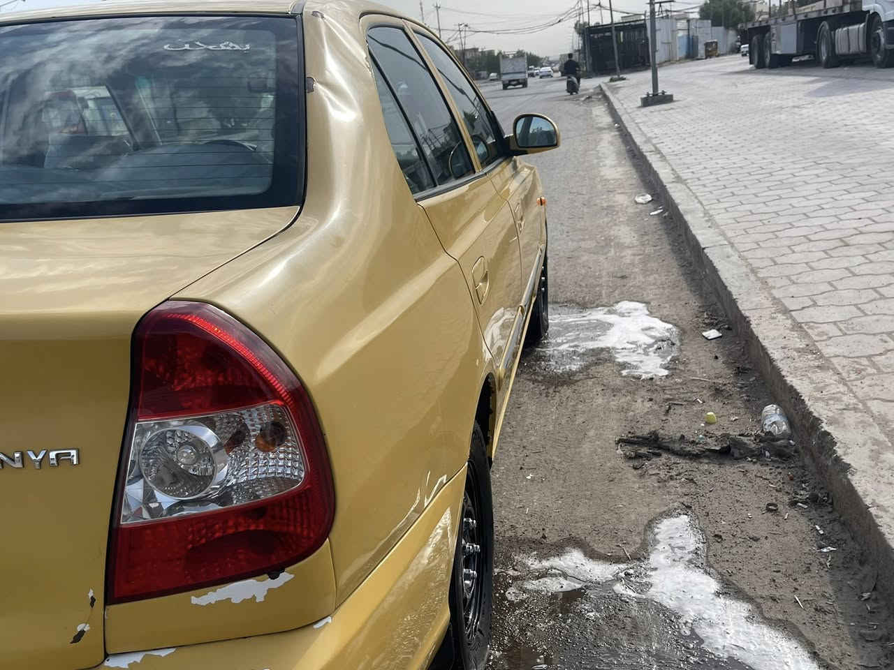 السلام عليكم فيرنا 2014 للبيع
سياره مكفولة عده طخه بل تكمه موضحه بل صوره 
ماشيه 123 
السيارة بلادية ما معيودة 
مكينه وكير خير من الله 
تخم تاير جديد  
دواخل كله جديد 
السعر 75 
مكان بغداد 
***********
