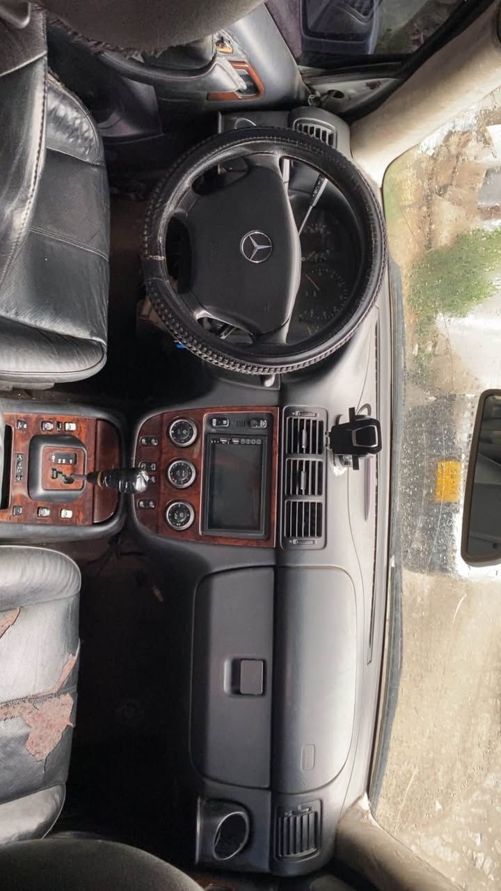 Mercedes ml350   ٦پستن مەکینە بیلاد هەمو گیانی بە شەرت  مەنەفێست  ئەسڵی   ٤٤و مەجالەکی برایانە أربيل, العراق


**إذا كنت صاحب هذا الإعلان وتريد حذفه لأي سبب، رجاءا أرسل رسالة إلى الدعم الفني**