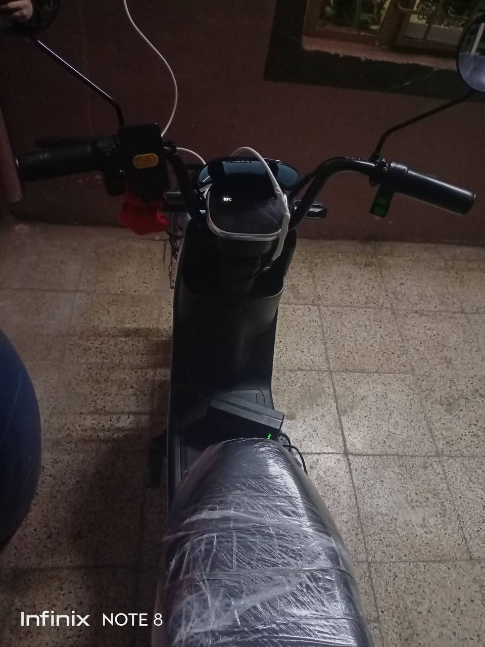 ماطور شحن حجم 14اربع بطاريات دبل السعر 350 مكان حي الوحده ***********
