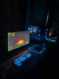 معالج R5 3600  كرت 3060 12GB مذربورد msi mpg x570 gaming plus رامات 8×...