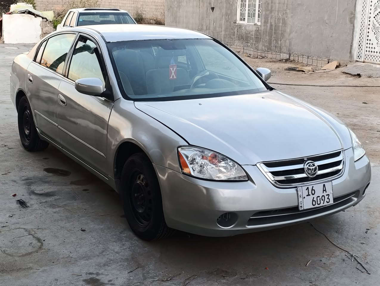 السلام عليكم
السعر ((45))وبيها مجال للشراي 
***********
سياره نيسان التيمه 2005رقم دولي سياره مكفولة كفاله عامه من الضربه والكص والنقل الجثه والعيب الشرعي وكافة الاصوليات  حداديه تخم تايررات جدد كهربائيات شغاله لايت زنون سنويه مجدده لغايه 2030 إنكليزي تحويل ثاني يوم للاستفسار الاتصال على الرقم التالي
