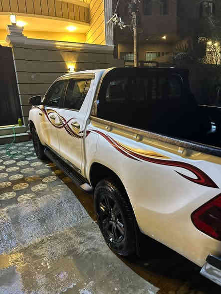 هاي لوكس مديل 2024 رقم بغداد مكفولة فور ويل الشراي تصال فقط ***********
