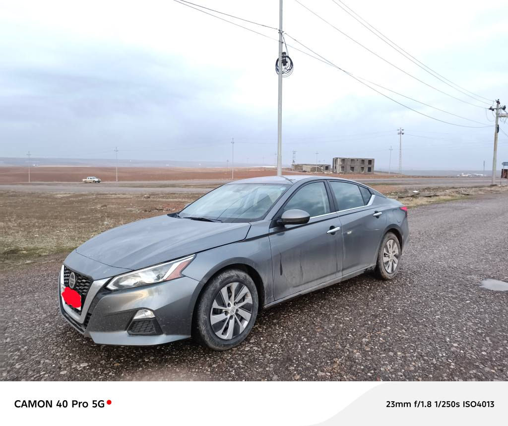 نیسان التیما مودیل 2022مواسفا s شاشەو کامیرا بەسمەو رادار و شغال بێ بۆیاغ و بێ ئێرباگ پێش و پشتی هەمووی کەبسە تەنها یەک بوست لێواری بوتید تعدیلە کلینە گێڕو مەکینەی بیلادی بەناوی خومە . *********** أربيل, العراق
