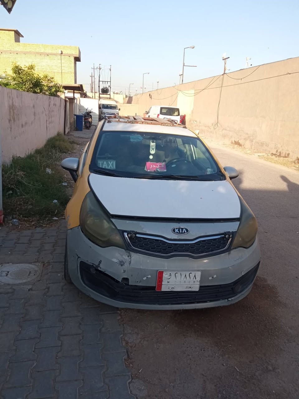 مكلف باالنشر للبيع كيا ريو موديل ٢٠١٣ رقم بغداد محرك بي تبخير 
العنوان بغداد الحرية السعر (55 ورقة ) وبيه مجال للاستفسار ***********
