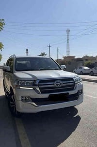 ❤️ تويوتا لاندكروزر GXR محرك ٤.٦ / ٨ سلندر  ————————————- السيارة كفال...