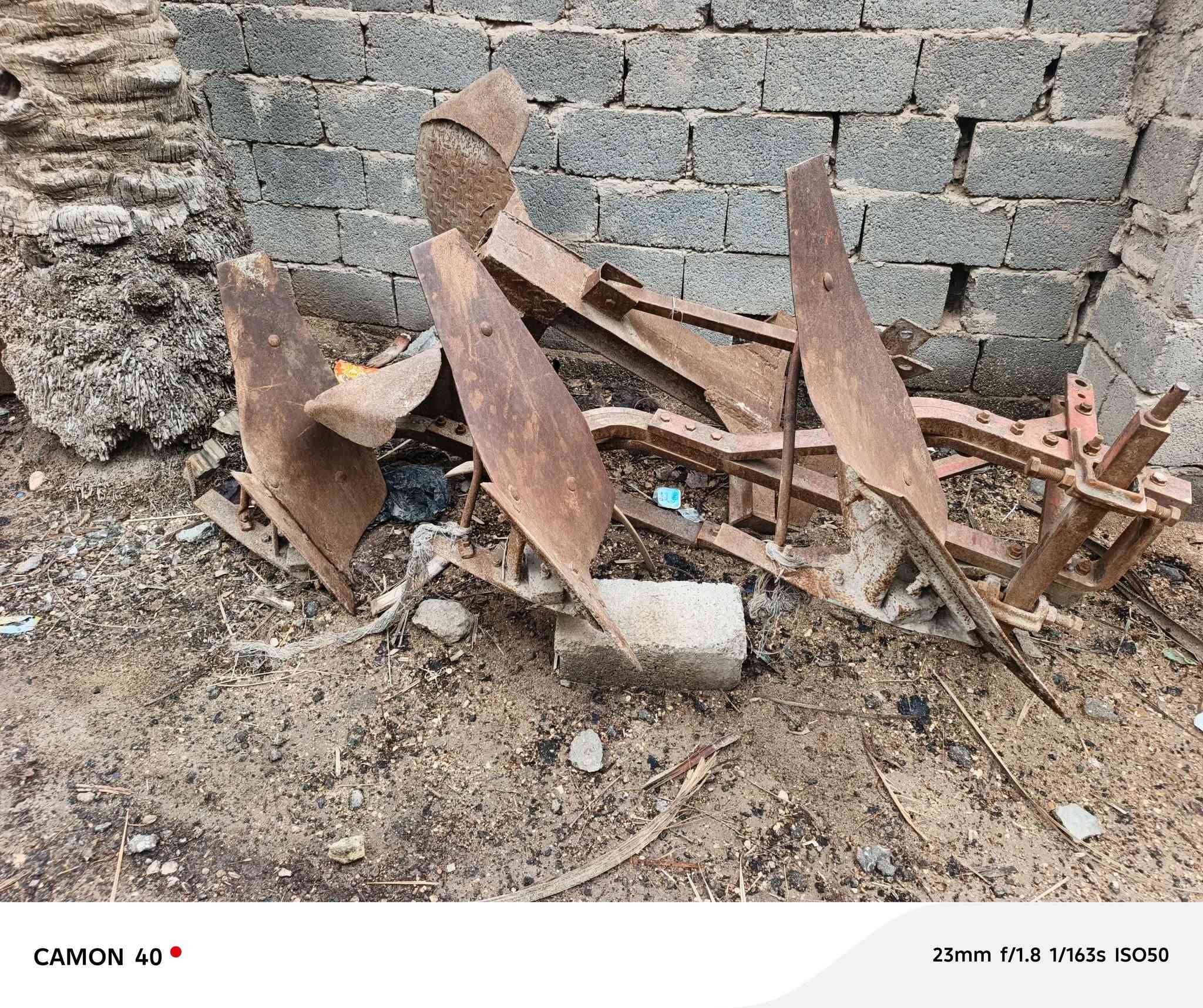 سلام عليكم معدات عنتر البيع شلع عنوان كربلاء الحسينيه  ***********
@إشارة
