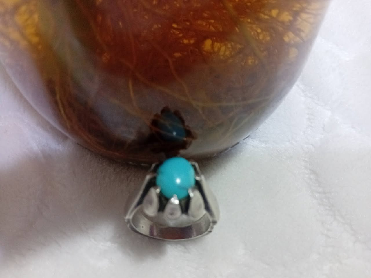 السلام عليكم المحبس معروض للبيع رضوي جميل جدا أجمل من التصوير السعر ١٥٠ الف نهائي للإستفسار أكثر خاص


**إذا كنت صاحب هذا الإعلان وتريد حذفه لأي سبب، رجاءا أرسل رسالة إلى الدعم الفني**