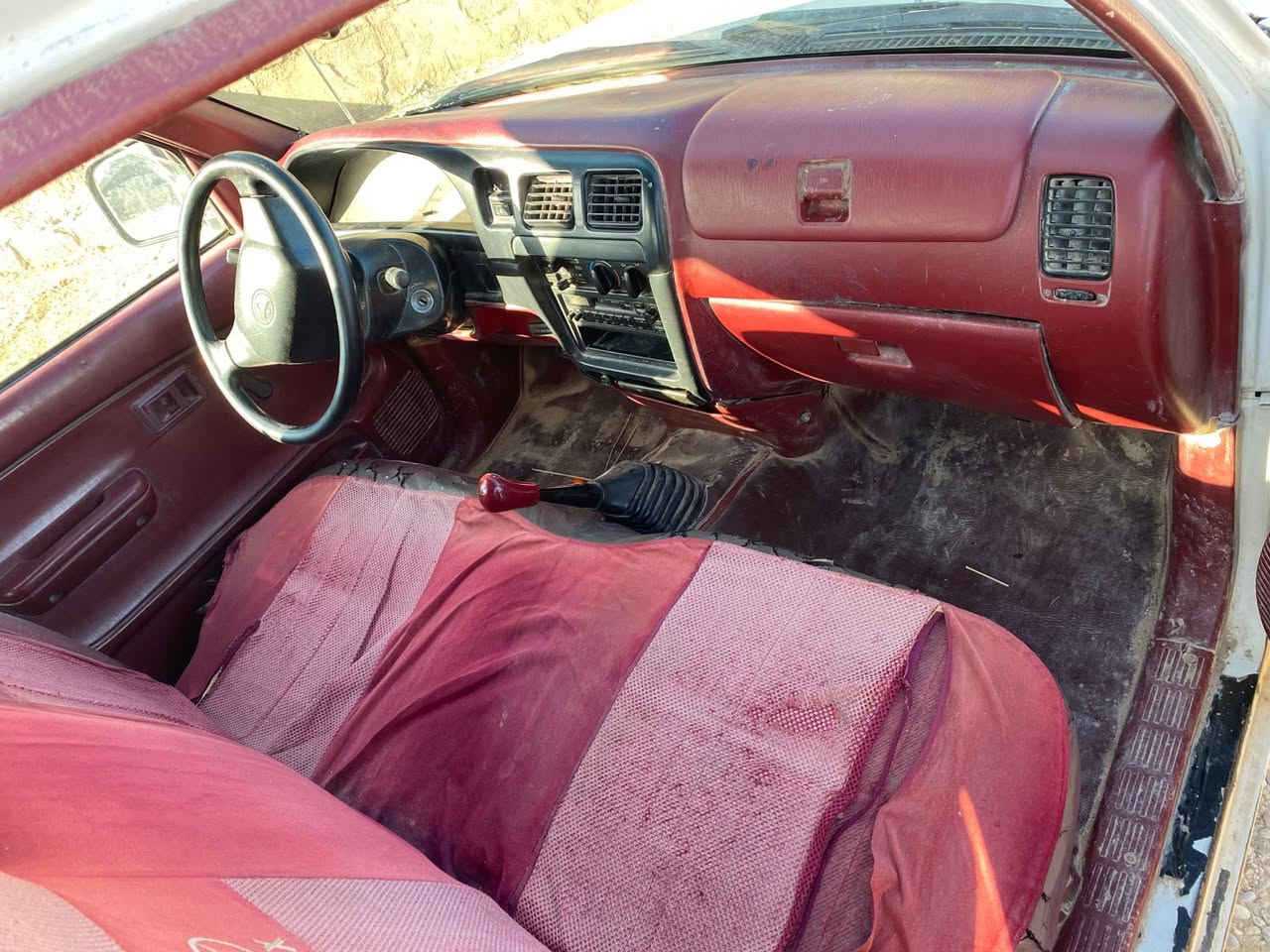 السلام عليكم يوجد سياره بيكم موديل 2001 للبيع رقم هزه جديد رقمها نينوى لحد يسالني على السعر ماعرف 

السياره مال جناي للاستفسار التواصل على الرقم ***********
