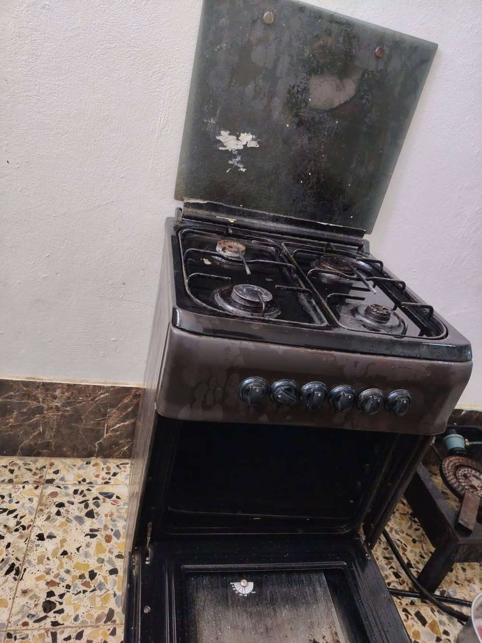 بييع مستعجل طباخ اربع عيون ناقص فقط عيون سعر ٤٠ وبي مجال لشراي خاص


**إذا كنت صاحب هذا الإعلان وتريد حذفه لأي سبب، رجاءا أرسل رسالة إلى الدعم الفني**