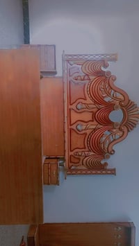 عندي غرفه نوم للبيع مكاني بغداد هاذه رقمي موجود واتساب 07742545505