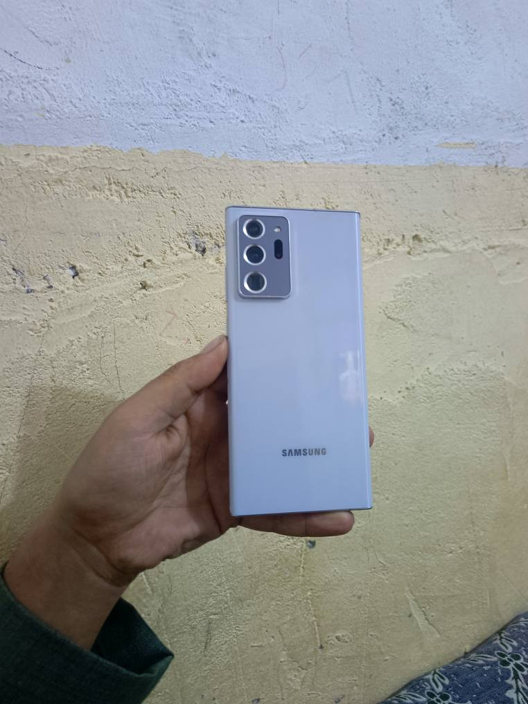 نوت 20التره شرق أوسط دبل خط ذاكرته 256 بدون ملحقات مكاني نجف استفسار خاص او واتساب ***********.     سعره 325.
