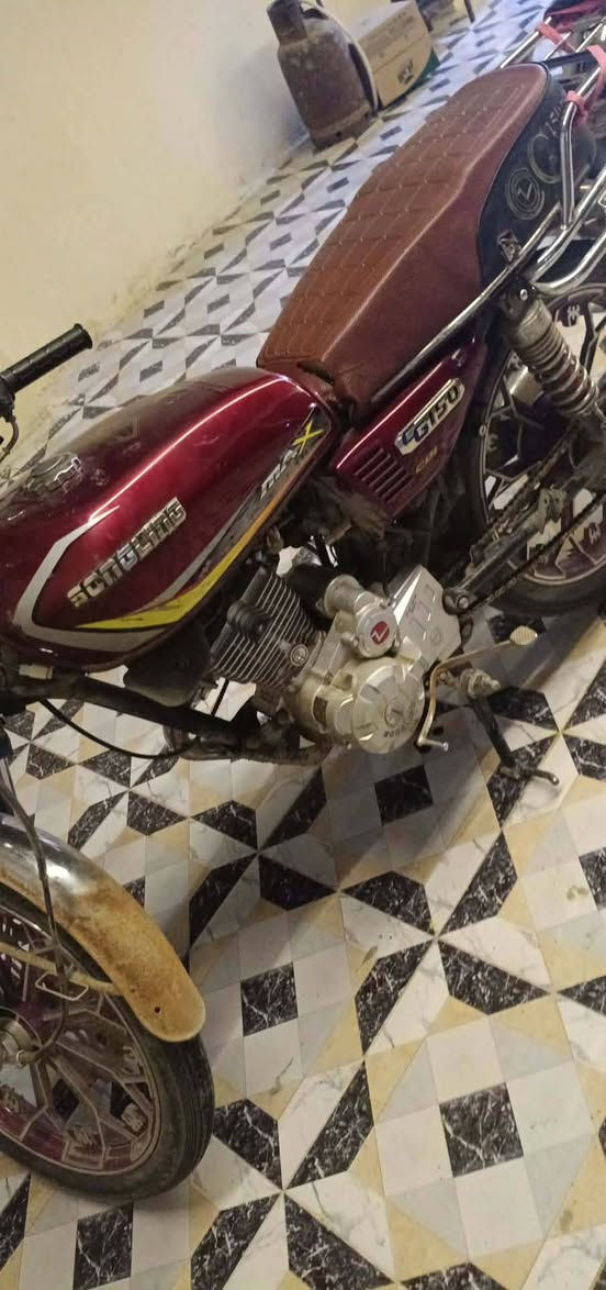 دراجه سولنك صيني موديل 25 محرك ممفتوح محرك 150 دراجه سعره 400بيه مجال قليل للاستفسار ***********,راسلني واتساب
