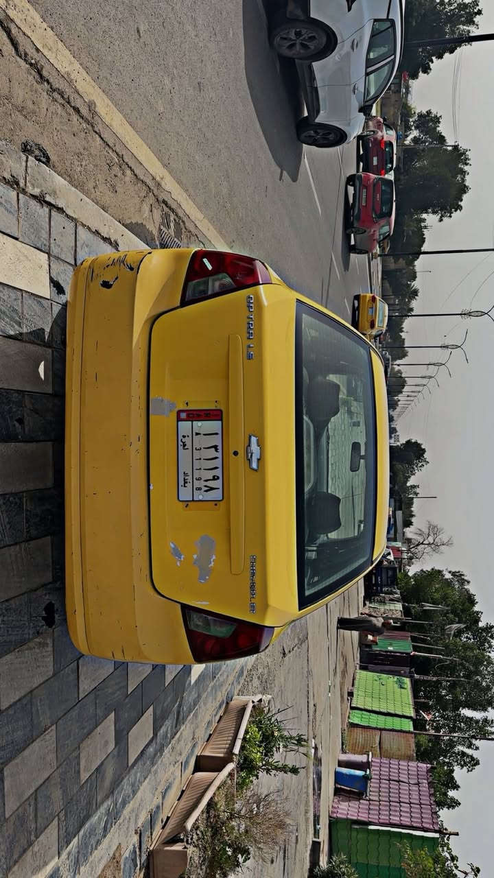اوبترا موديل 2009 خليجي بيها جاملغ يسار مبدل والتبريد شغال بس بي صوت والجاملغ الخلفي الايسر بي ضربة خفيفة مبينه بالصور. رايدها بـ 60 وبيها مجال العنوان بغداد 

***********
