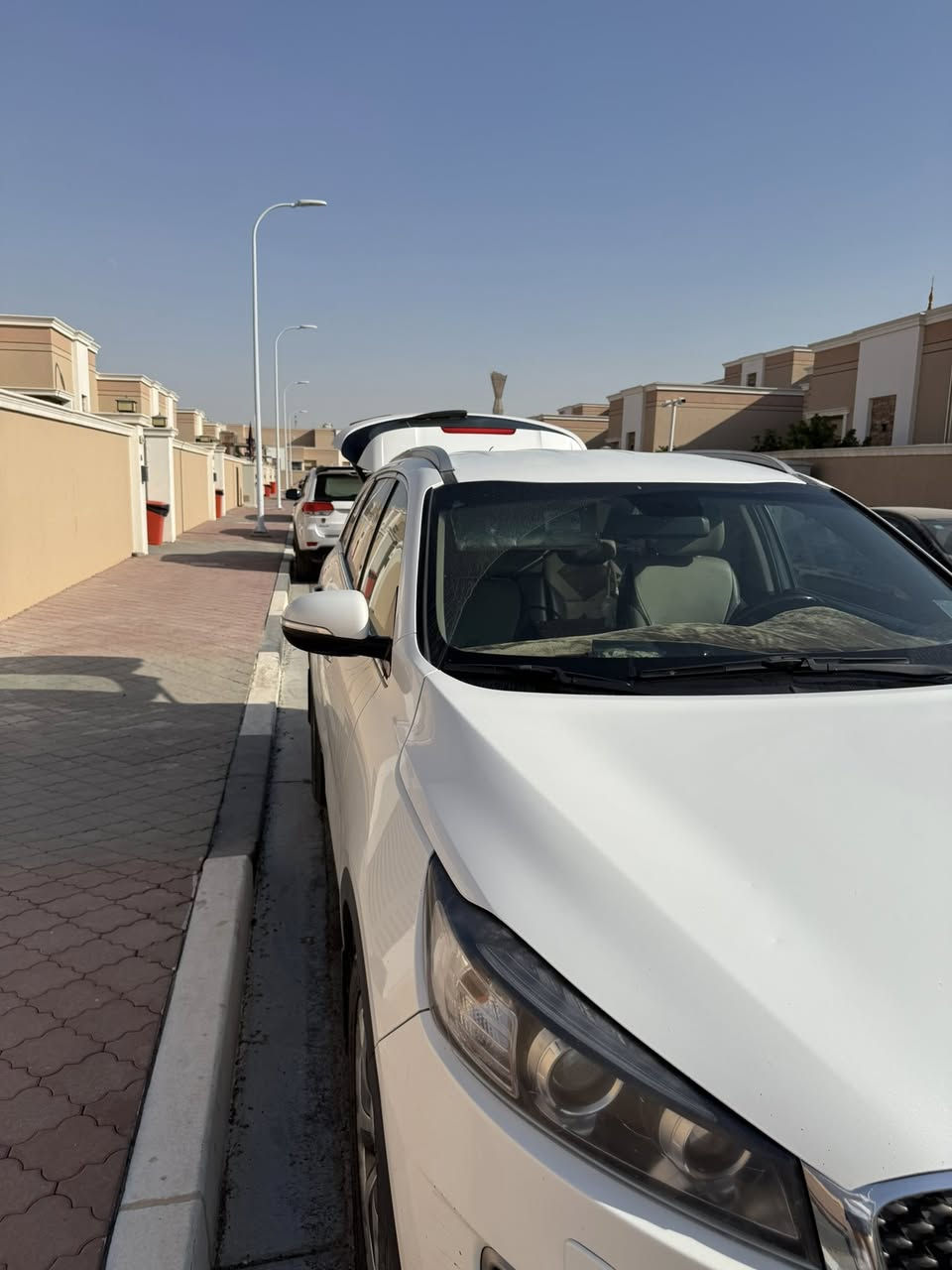 السلام عليكم
كيا سورينتو للبيع 2017
السياره خليجي 
للمعلومه السياره بيه كازكيت 
للاستفسار :***********
***********
