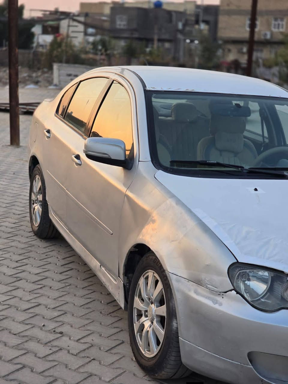 للبيع بروتون بيرسونه 2011
كفاله كير مكينه حداديه مصبوغه عام 

رقم نجف بسمي  

@ مكينه 1600 الاقتصادي 

@تدفئه تبريد ثلج

@ ريمون تفتيح + تقفيل + فتح جنطه 

@  ويل كب + تخم تاير

@ USB+AUS

@ABS

@ كير اوتوماتيك 

السياره حلوه وجاهزه هستوه داخله هز 💲السعر 39 وبيه مجال 

مكانه نجف كوفه حي ميسان 

📞***********
