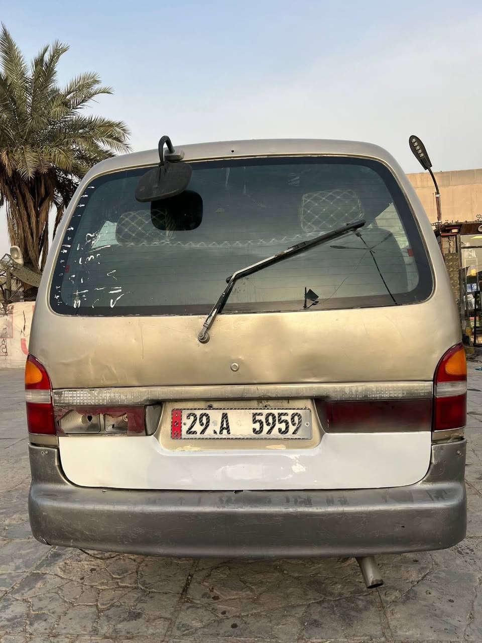 سلام عليكم ورحمة الله وبركاته كيا بريجو موديل 96معمره جديد كير اكسل مكفولات مكينه بيها خيط تبخير تخم تايرات جديده صدر خلفي امامي جديد كشنات ستاركس كهربايات كلها شغاله شواصي مكفولات سنويه30رقم واسط مميز تريد وكاله تريد تحويل مصفره هيئه وغرامات مصفره هزه جديده مكاني بغداد-شعله
السعر43وبيها مجال
***********
