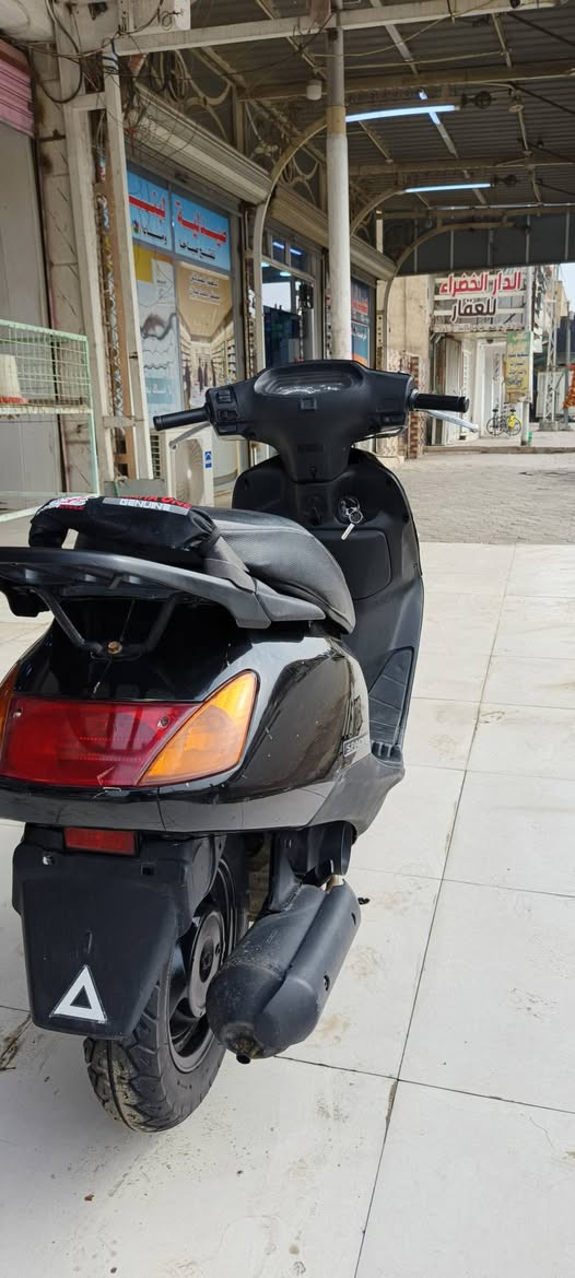 السلام عليكم اسبيسي ياباني الدراجة كفاله عامه ماكو شي بيه طافي كله شغاله كفر أصلي قفل جنطه قفل استيرن  مكينه ما مفتوحه الدراجه ماشيه 73الف السعر 900
***********
