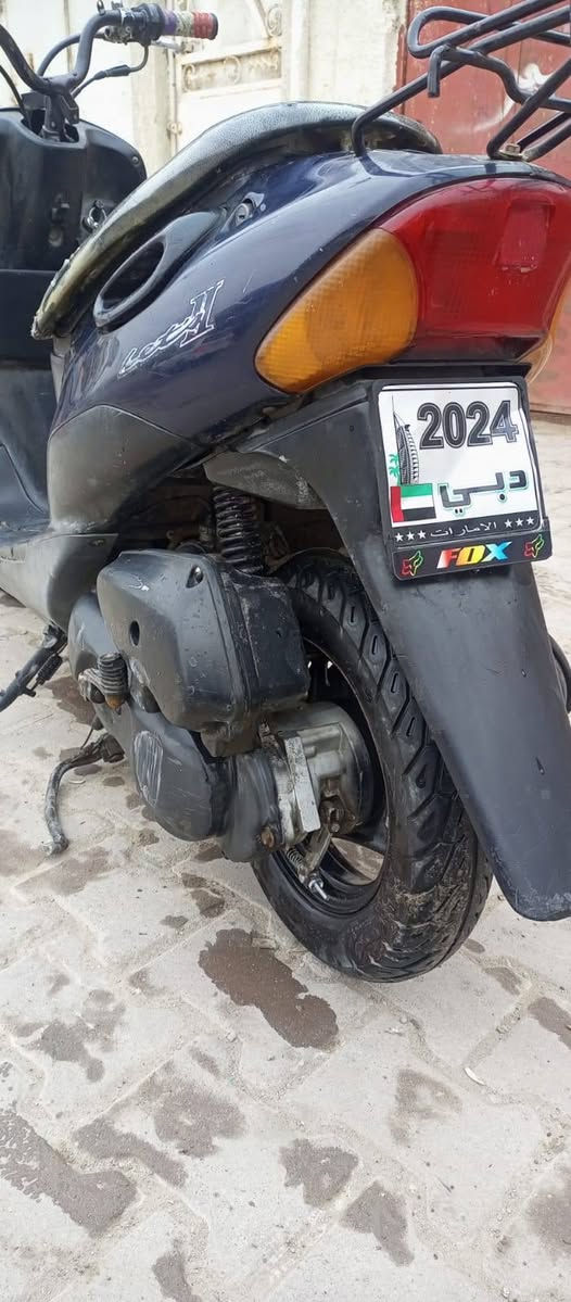 نضيفه كلش دراجه كفرات اصليه تايرات زوج جدد اتصل بلخدمه *********** عمارة, ميسان
