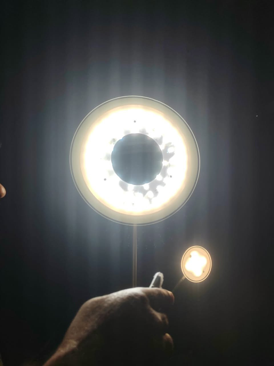 السلام عليكم معدات تصوير كامله للبيع سعر250بيها مجال العنوان بغداد الصرافيه متوفر توصيل جميع محافضات العراق 
***********

***********
