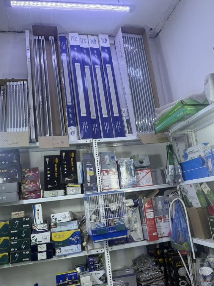 محل انشائيه غراض كامله  للبيع ***********
