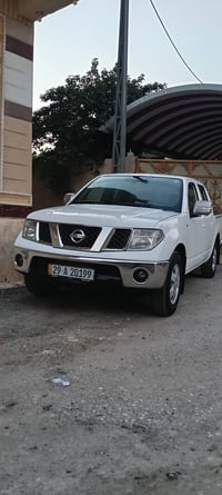 نافارا • ٢٠١٠ • ماشي ٢٢٠ الف