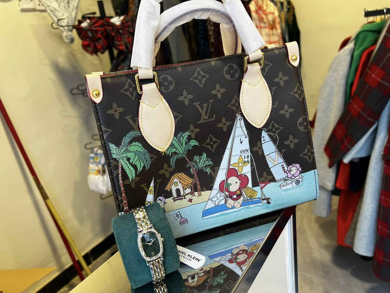 من اجمل الاوردرات الراقيه والفخمه جدا 
اللي انطلبت من البيج 😍 الف عافيه وبركة على اللي اخذوهم 
تجمع الماركه والكوالتي العالي جدا والنزاكة
للطلب دايركت 
آمانداً 🌺🌺


**إذا كنت صاحب هذا الإعلان وتريد حذفه لأي سبب، رجاءا أرسل رسالة إلى الدعم الفني**