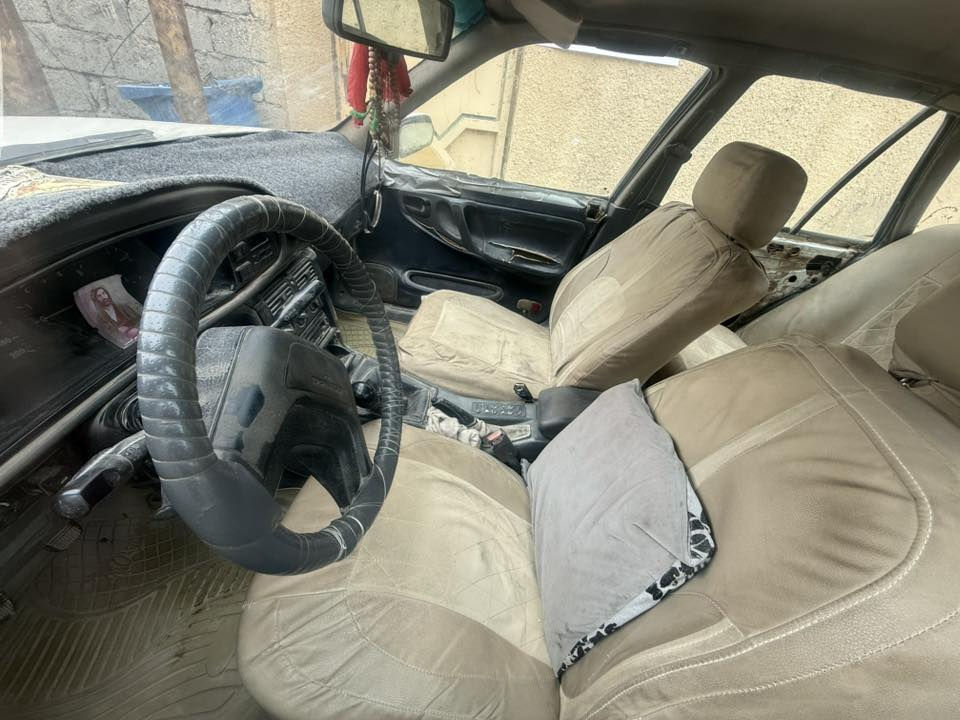 سلام عليكم ورحمة الله وبركاته اخوان سيارة دايو برنس موديل ١٩٩٤ يرادله ترتيب  هامله اثر شغلي  كير ومكينه مكفولة لاتنقيص ولاتبخير  رقم بابل تحويل مباشر  عنوان السياره  السعر ٢٤ وبيها مجال للطيبين بغداد الدورة ابو دشير ***********
