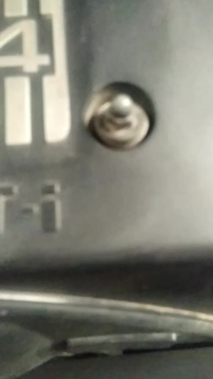 السلام عليكم
كراون ملكه للبيع
4دكم
كشنات كهرباء 
ستيرن كهرباء 
تبريد قطعتين
ثلاجه
برده خلفيه
محرك D4
مكاني البصرة قضاء القرنه 
للتواصل / ***********
السعر 155 وبيه مجال
