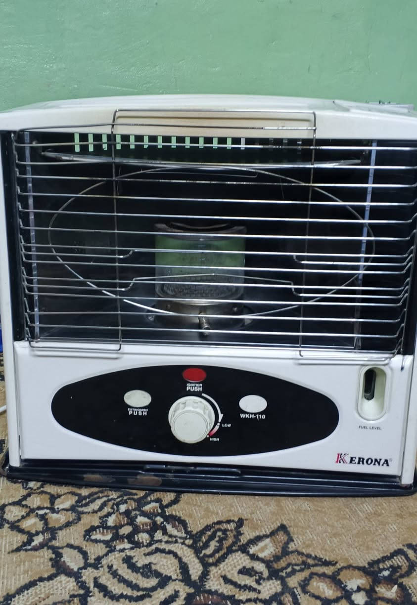 للبيع صوبه ياباني صالون نوعية كيرونا  شرط لاريحه ولا دخان  فتيله اصليه قتصاديه بلكاز ضمان 3 ايام سعر 75
العنوان حي الانتصار 
 اشراي يتصل *********** بي واتساب يوجد خدمة توصيل داخل الموصل فقط  شراي يتفضل خاص ما جاوب بتعليقات نت ضعيف
