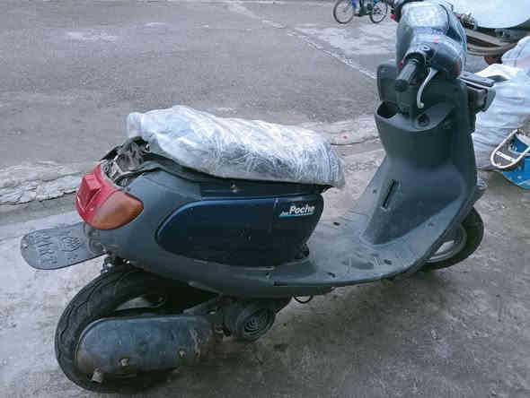 ماطور نفخ البيع مكينا شرط خرسه حس ونا مابي شصي مامكسور تايات جداد السعر 80-//// ***********
