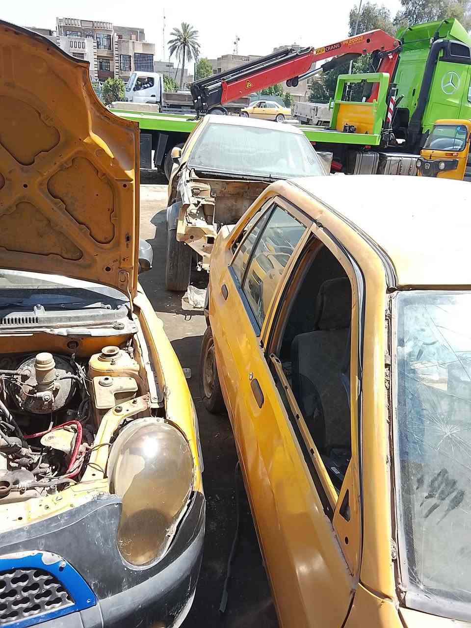 يوجد تفسيخ سيارات إيراني وصيني للاتصال ***********بغداد البلديات
