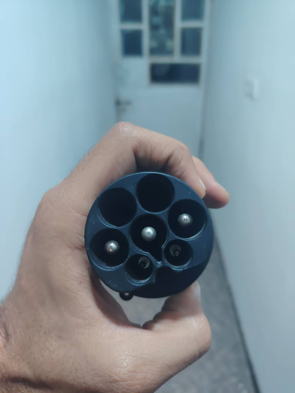 شاحن  13A جديد ممستخدم ب٥٠
ادبتر محول شحن سريع CCS1 أيضا استخدام قليل
اثنينهم السعر ب١٠٠
مكاني بغداد 
*********** واتساب
