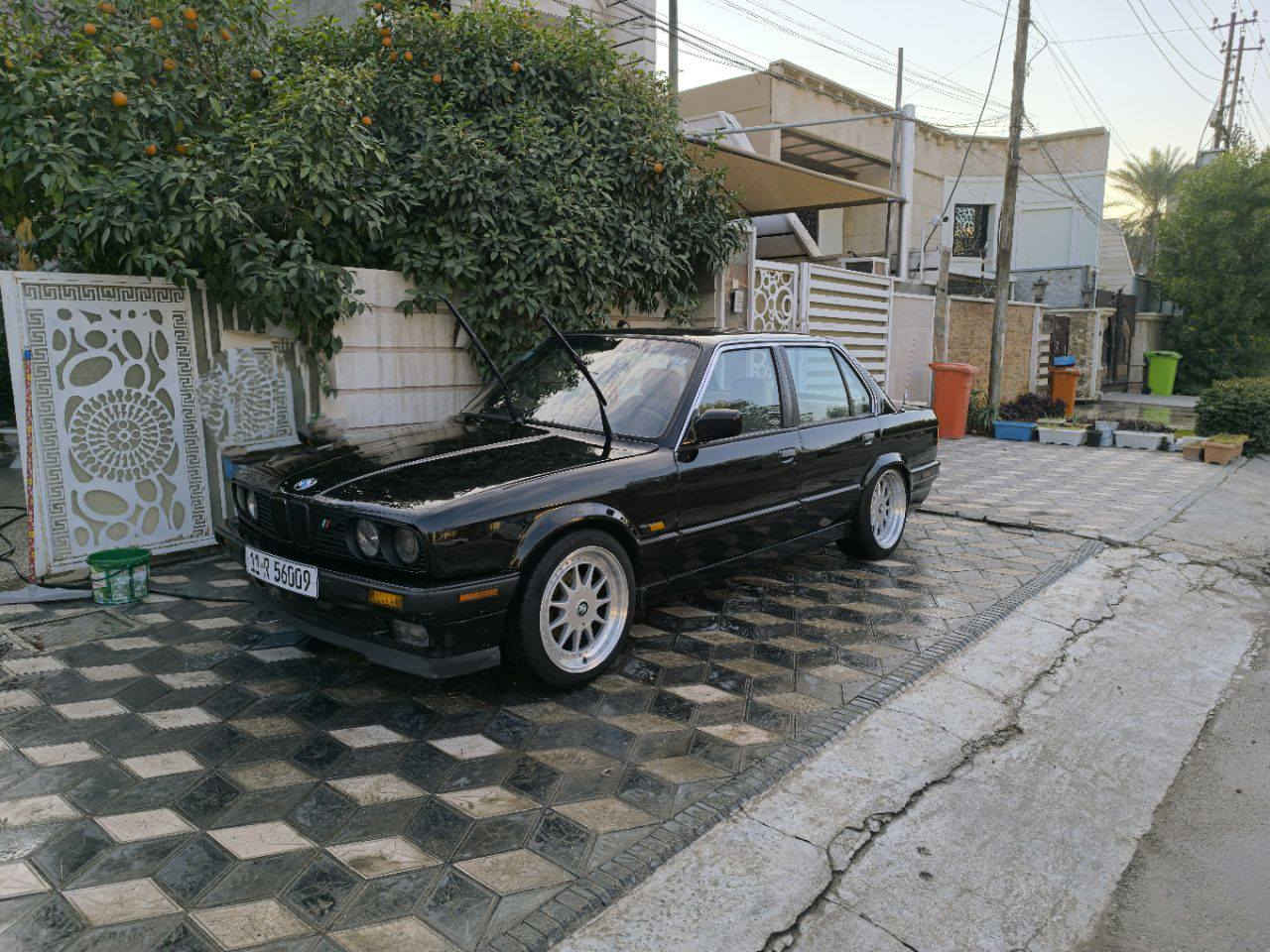 سلام عليكم شباب
بي ام زعرة لبيع فقط السعر 57 وبيها مجال 

محرك ٢٨ تك فانوس جديد ونشط 
كير عادي نمرة قصيرة zf
اكسل 8 براغي ضفيرة سمينز عقل ms41 
مبرمجة طلقات كلش قويه
مروحة مني كوبر حماوة ربع 
عليها ستريس بار ٣ قطع اصلي 
اكزوز ٢ ونص انج مع دبة ريمونت صوتها نغمة 
كشنات e36 جلد ابيض كهرباء وشغالات 
والسيارة فول كهرباء حتى الفتحة كهرباء 
ويالة هارتج توسايز وتخم تايرات جديد 
جاهزة السيارة من صدر جديد وشيال كاردن 
وادامة لمحرك من بلكات ونوزلات  وفلاتر كله جديد وحتى التبريد شغال وبارد 
نقصها فقط قمجيات السايد بريك والجامات خلفية مينزلن فقط وسيارة جاهزة من كل نواحي مكاني حي الجامعة 
***********
***********
