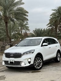 سورينتو ٢٠٢٠ • ماشية ٢٠٠ الف كم • حادث