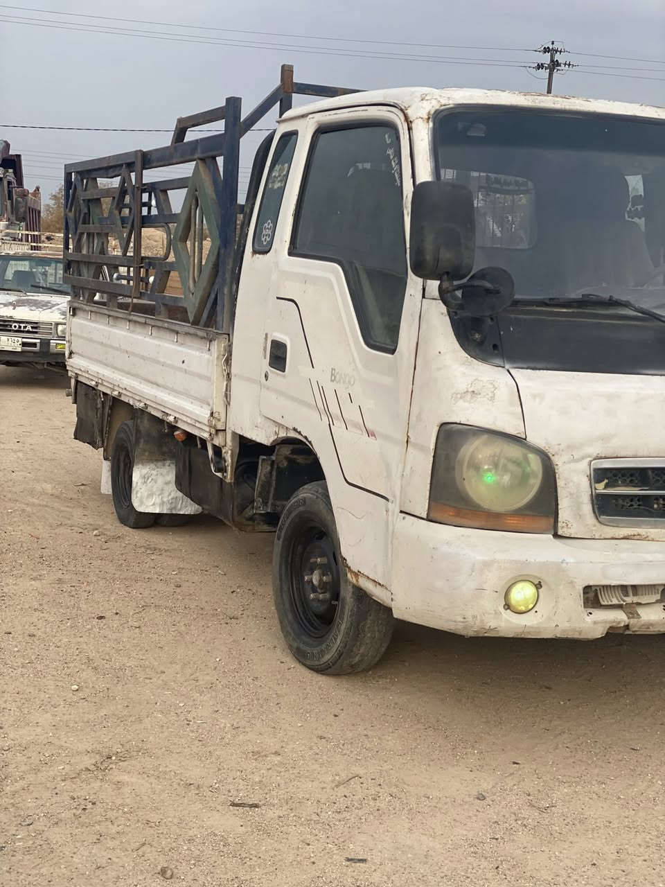 كيا  فنتيرا نضيفا شاصي. رقم شاصي كير مكينا كسن حداديه مكفوله. سياره نضيفا   مكان بصرا زبير   ستفسار ***********
